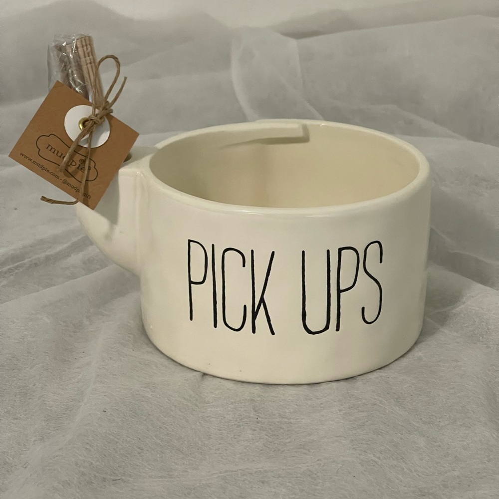Mudpie NWT toothpick dish